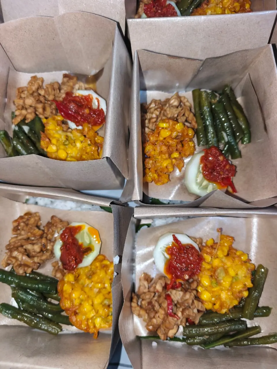 Nasi bungkus pagi Teras Glenmore